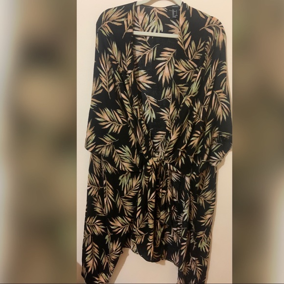 Palm Pattern Cover Up - Picture 3 of 5